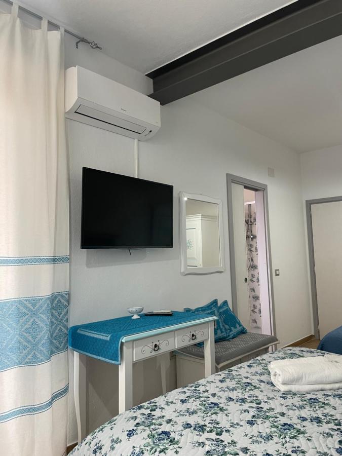 Affittacamere Il Vicoletto Aria Ona Villagrande Strisaili Exterior photo
